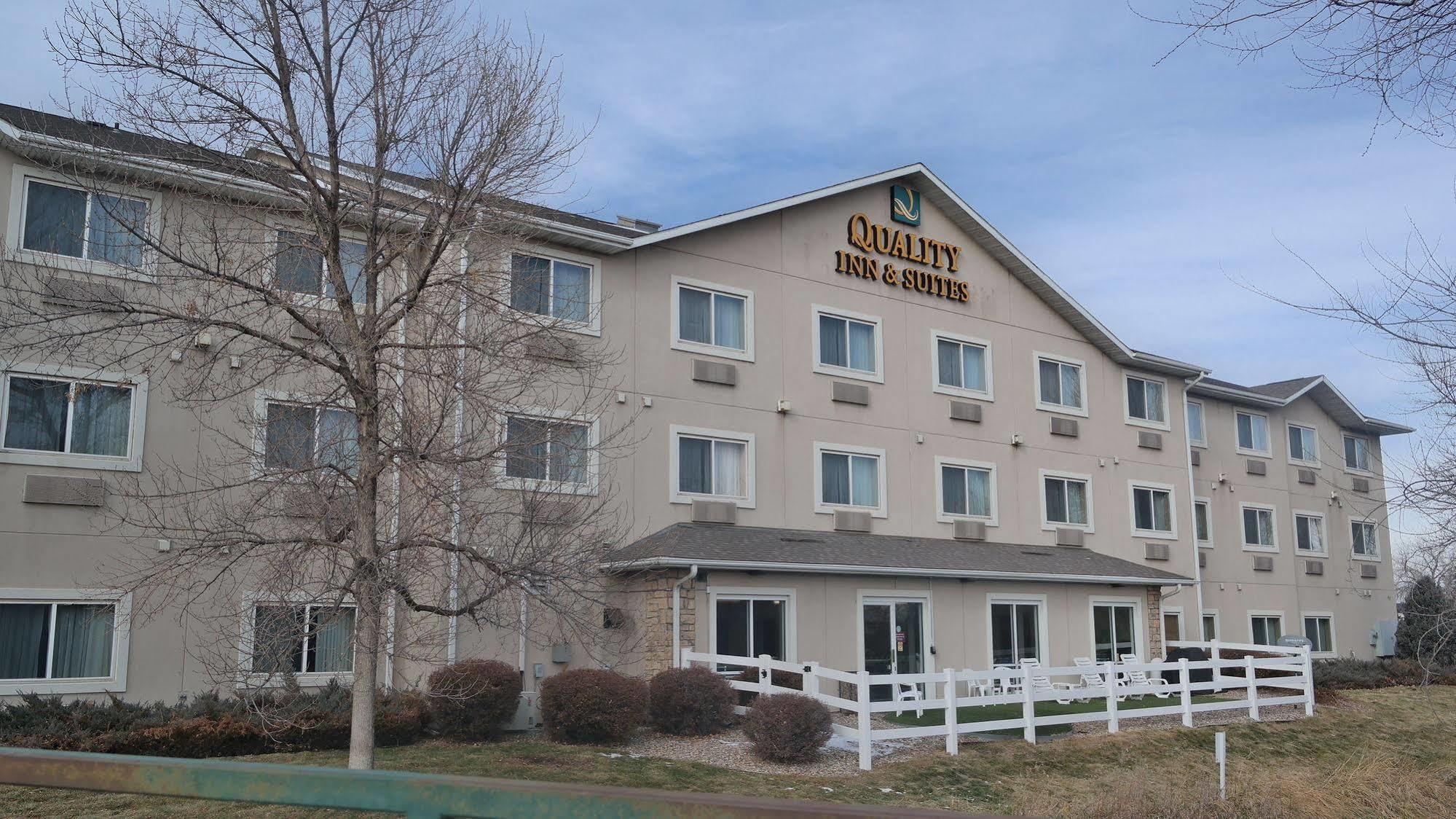 Quality Inn & Suites Loveland Exterior foto